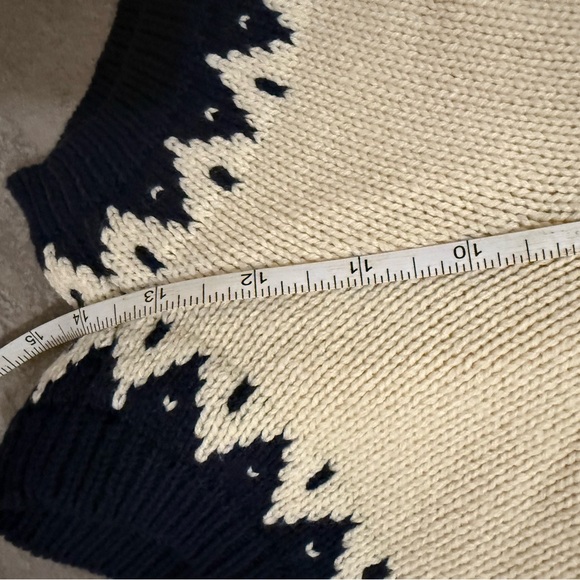 Callahan knit mini shorts - Picture 2 of 3